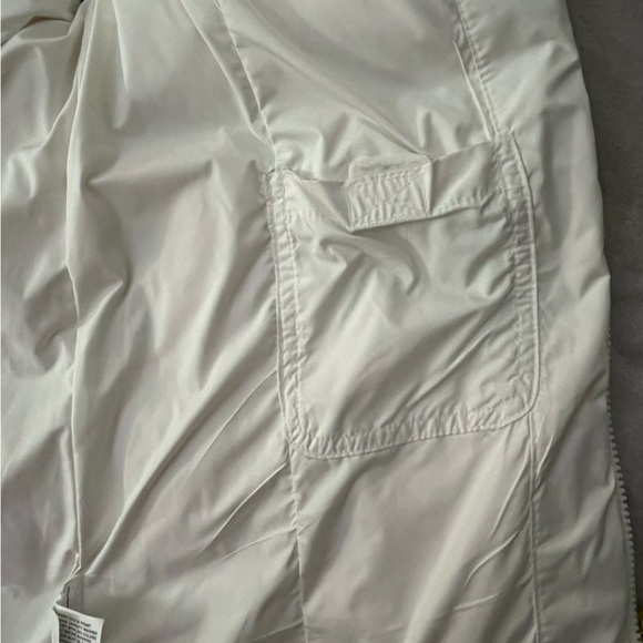Gap White Puffer Down Quilted Vest Jacket Belt Size Medium Women’s Y2K 90’s Warm - Picture 9 of 12